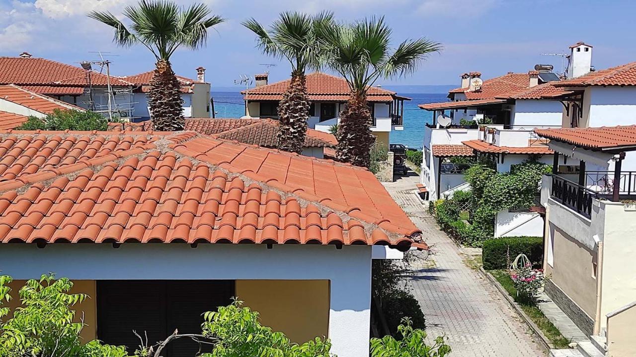 Beach Front Apartment In Pefkochori Extérieur photo